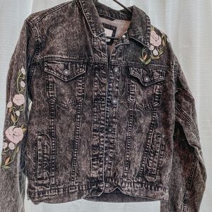 Forever 21 Black Jean Jacket